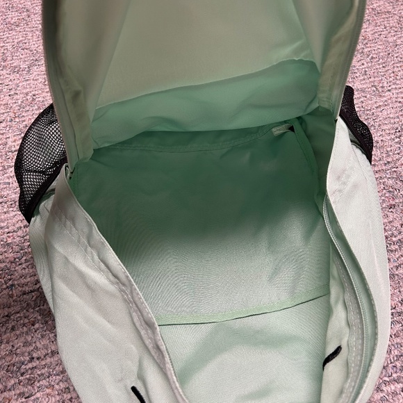 PINK backpack - Picture 5 of 6